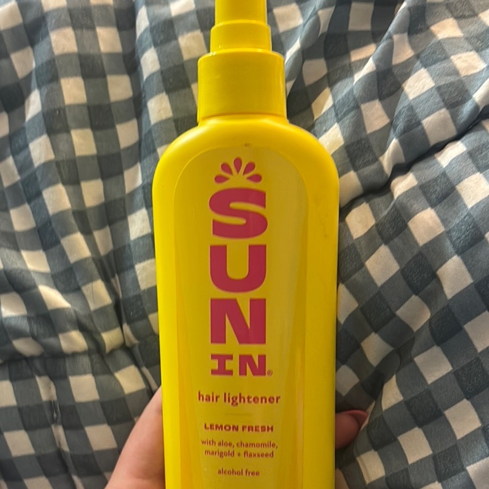 Lemon Fresh Hair Lightener - Yellow